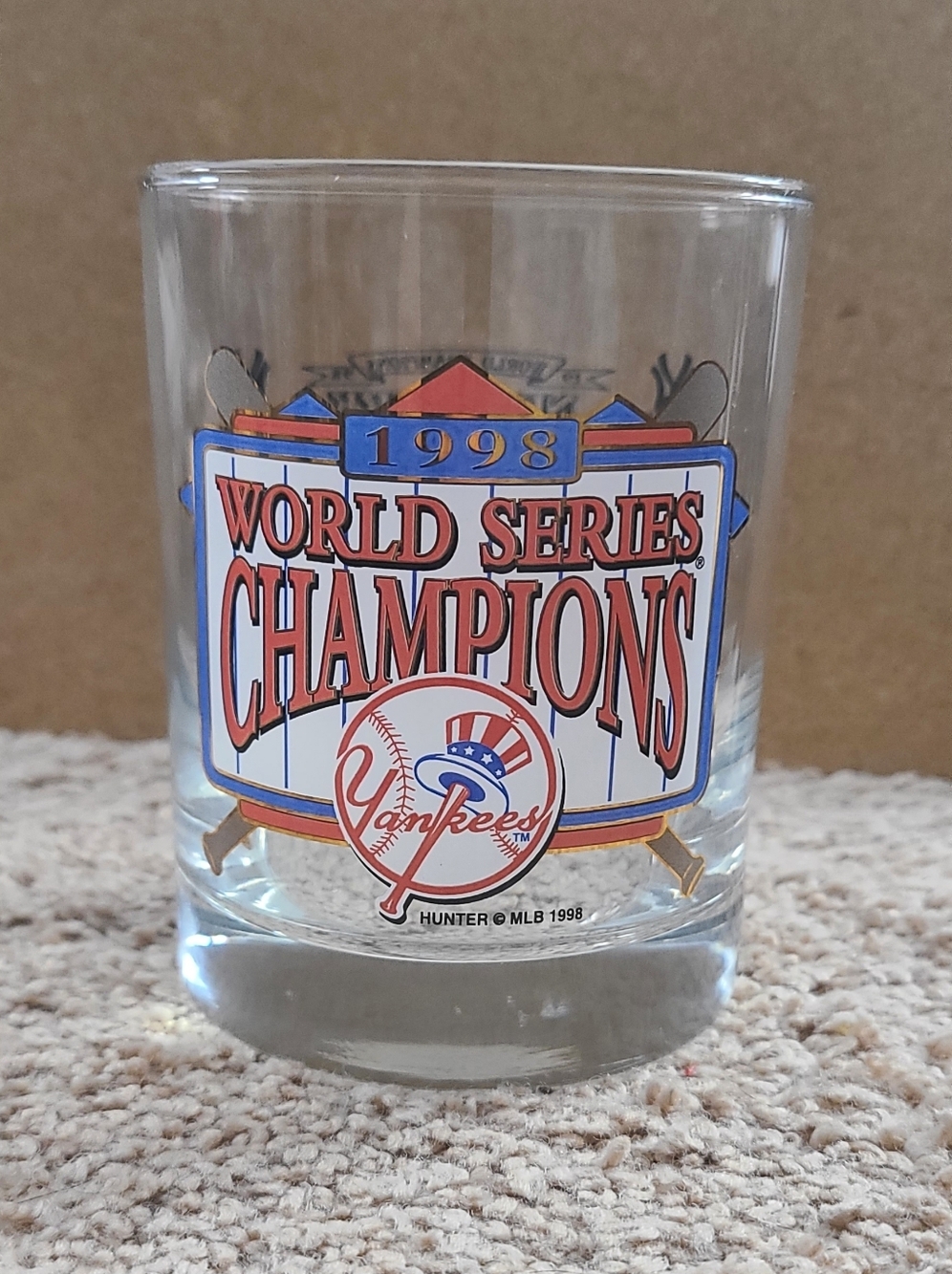 1998 World Series Champions Yankees Rocks Glass